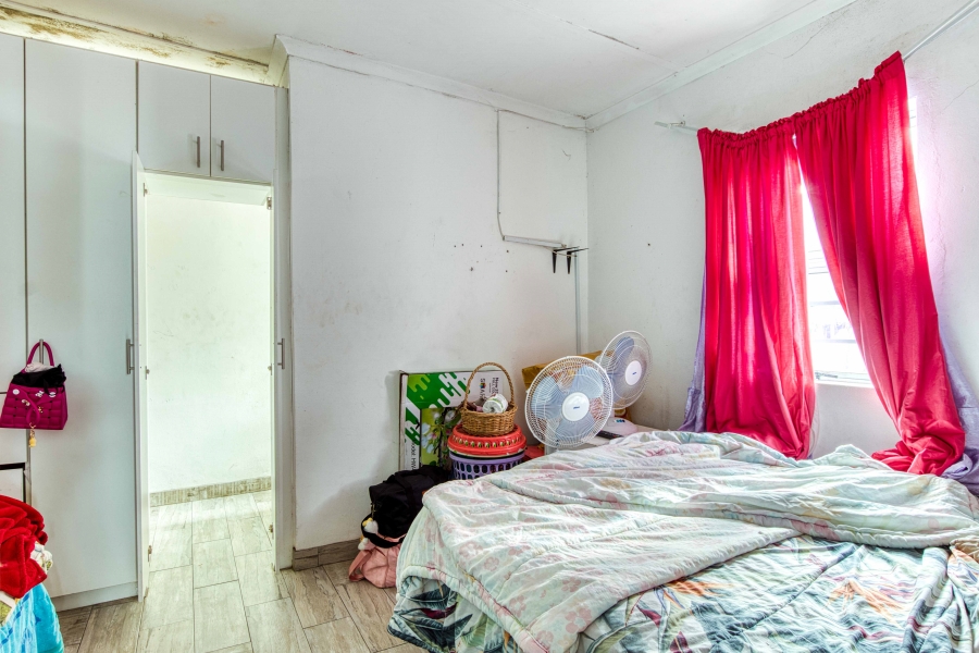 10 Bedroom Property for Sale in Croydon Western Cape